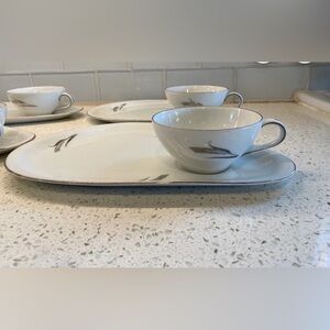 Set of 4 Fukigawa Teacups and Snack Plates made in japan